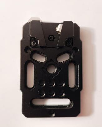 Nitze piastra per batterie V-lock (solo piastra)