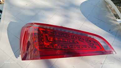 fanale posteriore sx  Audi q5
