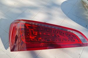 fanale posteriore sx  Audi q5