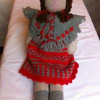 Bambola di lana fatta a mano