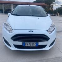 Ford Fiesta 1.5 TDCi 75CV 5 porte Titanium