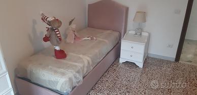 letto contenitore singolo per ragazza