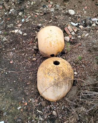 panettoni divisori in cemento verniciato