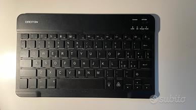 Tastiera bluetooth OMOTON ricaricabile illuminata