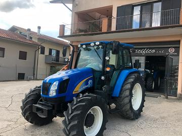New Holland T5070