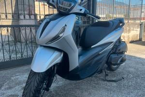 Beverly 400s 2024 come nuovo