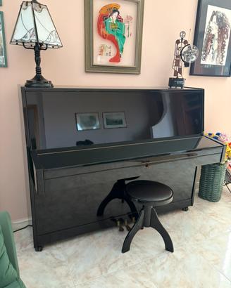 Pianoforte verticale Pearl River nero lucido