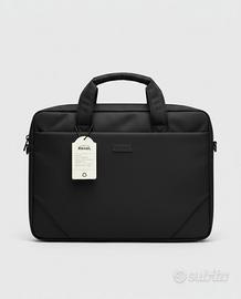 Borsa a spalla hobo con dettagli oro – Elegante e 