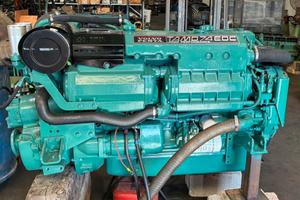 coppia VOLVO TAMD 74-480 ore zero