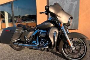 Harley Davidson street Glide 107 - 2018