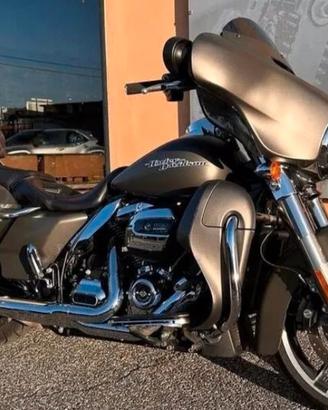 Harley Davidson street Glide 107 - 2018