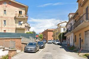 Campagnano di roma spazioso appartamento