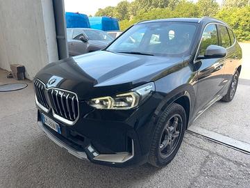 Bmw X1 sDrive 18i X-Line Edition Essence Aut UNIPR