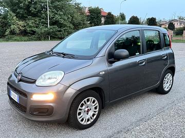 Fiat Panda 1.3 MJT 95 CV - Lounge - Diesel Euro 6