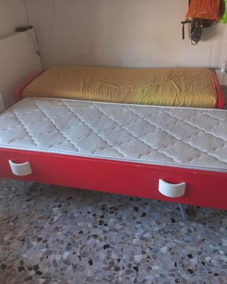 letto sopra-sotto come da foto
