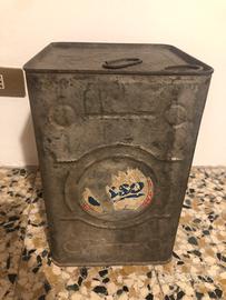 Vecchio contenitore carburante in latta Esso 1932