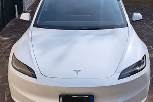 Tesla Model 3 Premium RWD Aprile 2025