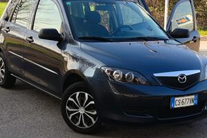 Mazda 2 Mazda2 MY'06 1.2 16V 5p. Sony Ericsson