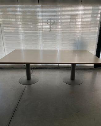 Tavolo ufficio