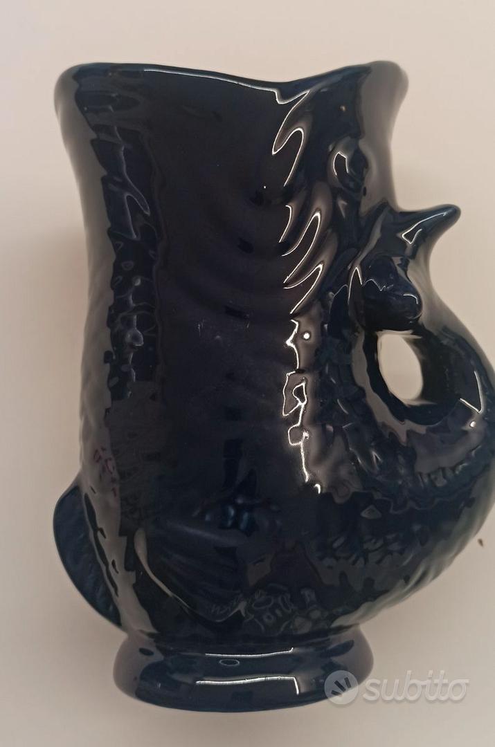 Caraffa Gluggle Jug Kolibri in Ceramica Blu Scuro - Arredamento e ...