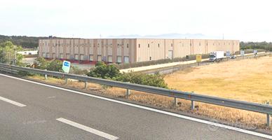 Capannone 12.000 mq per logistica