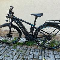 Bici elettrica Giant Explore 