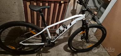 scott aspect 930!! Taglia S