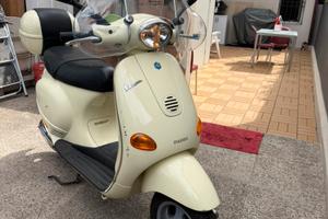 Vespa 125