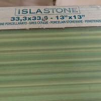 8,64 mq (+1mq) Piastrelle righe verdi 33x33