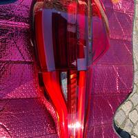 Faro BMW X3 2018 posteriore sx