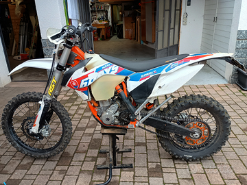 KTM 250 4t six day