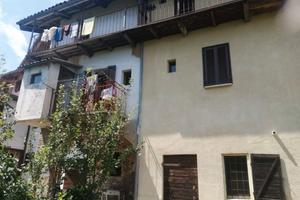 Robella immobile indipendente con vista valle