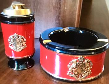 Posacenere Vintage Ronson rosso e nero