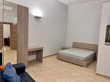 Disponibilità di tre stanze