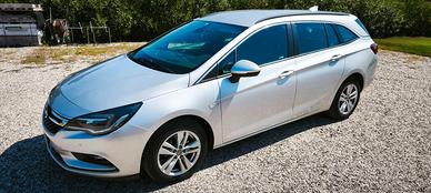 OPEL ASTRA 1.6 CDTi 136cv anno 2017
