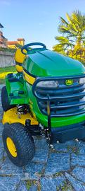trattorino John Deere X304 4 ruote sterzanti