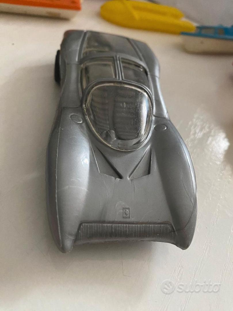 Miniature Voiture Pilen Ferrari P5, échelle Non Spécifiée, Collection (rare)