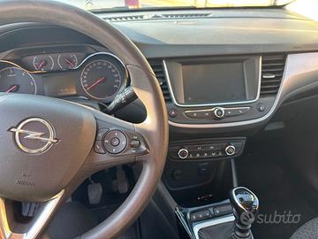OPEL Crossland - 2019