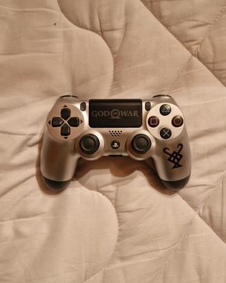 Dualshock 4 a tema God of War
