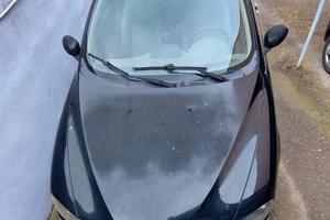 Alfa Romeo 147 marciante, da sistemare