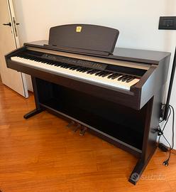 Pianoforte Yamaha Clavinova CLP-130