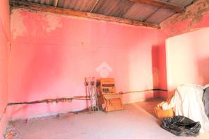 3 LOCALI A LAMEZIA TERME