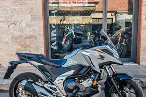 Honda NC 750 X 35Kw 2024 DCT DEPOTENZIATA TUA CON 