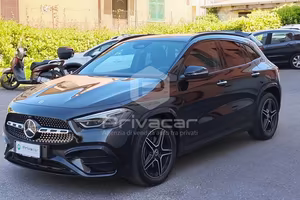MERCEDES GLA 200 d Automatic AMG Line Premium