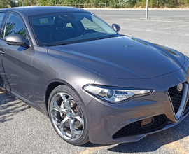 Alfaromeo Giulia 2.2 turbo 160cv