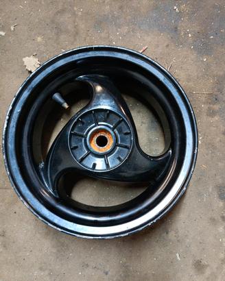 ruota posteriore piaggio/ Gilera NTT 50 scooter 