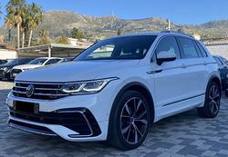 Volkswagen Tiguan R-Line 2.0 TDI 150 CV DSG