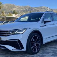 Volkswagen Tiguan R-Line 2.0 TDI 150 CV DSG