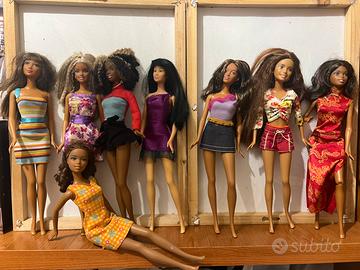 Lotto di 8 barbie mattel