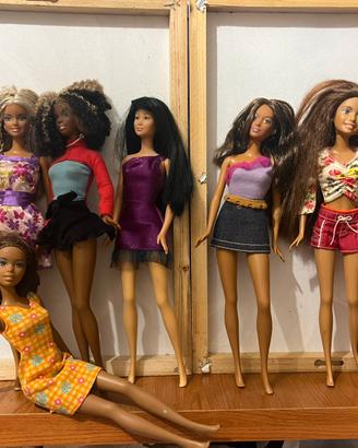 Lotto di 8 barbie mattel